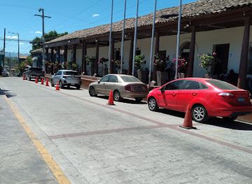 el-salvador/joya-de-ceren-archaeological-site/shop/artesania-s-tiffany-sa-de-cv