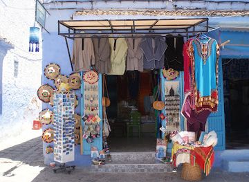 morocco/chefchaouen/shop/chaouen-gifts