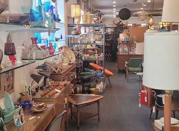 missouri/st-louis/shop/tfa-the-future-antiques