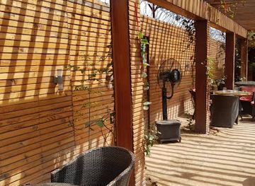 niger/tillaberi-region/shop/la-finesse-meuble-en-rotin-et-fer-forge