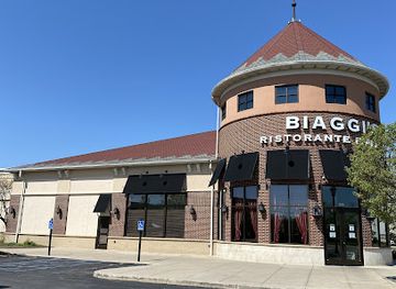 ohio/maumee-bay-state-park/shop/the-town-center-at-levis-commons