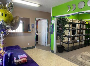 wyoming/gillette/shop/lunar-tides-vibes-crystals-and-gems