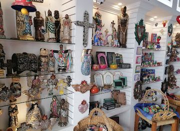 mexico/taxco/shop/pepita