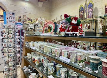 malta/south-eastern-region/shop/roman-villa-centre-souvenirs-mdina-malta