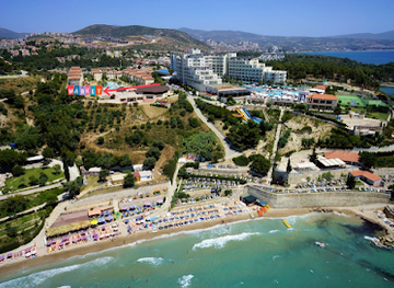 turkiye/kusadasi/ladies-beach/shop/sealight-family-club-market