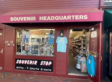 rhode-island/newport-county/shop/souvenir-stop