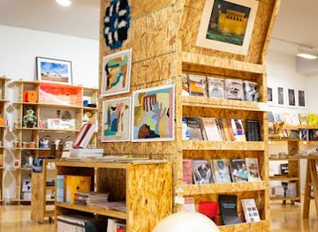 illinois/chicago/millennium-park/shop/buddy