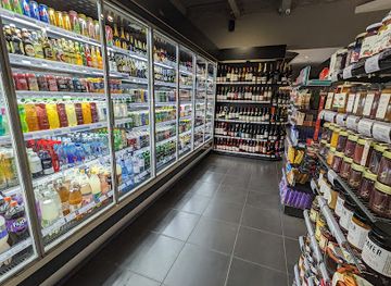 hungary/budapest/gellert-hill/shop/fuge-shop-and-cafe