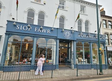united-kingdom/merionethshire/shop/siop-fawr-portmeirion