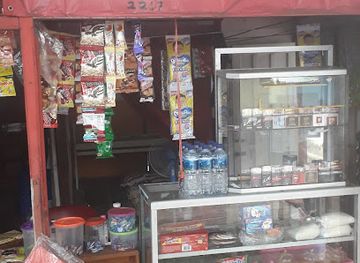 indonesia/pulau-bunaken/shop/kios-raydel