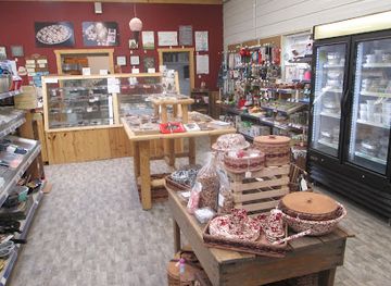 iowa/historic-hills-scenic-byway/shop/the-red-shed