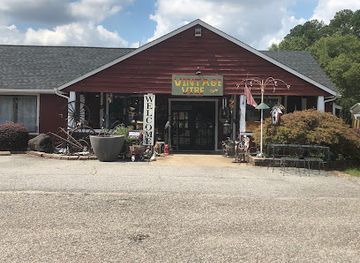virginia/great-dismal-swamp-national-wildlife-refuge/shop/vintage-vibe-home-garden
