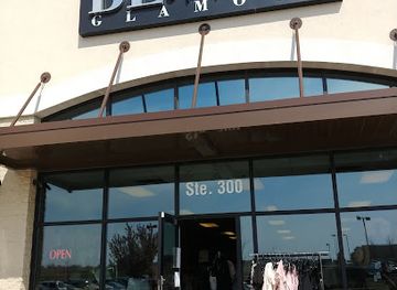 kansas/garden-city/shop/bling-glamour-garden-city
