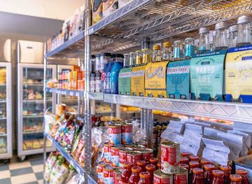 norfolk-island/burnt-pine/shop/slick-and-sons