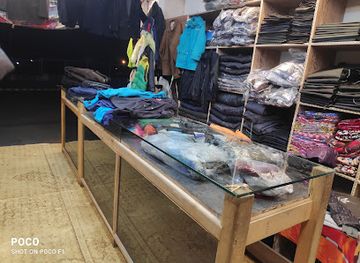 india/pahalgam/shop/dagga-readymade