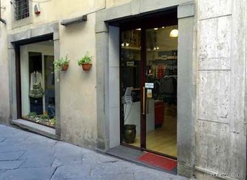 italy/casentino/shop/raggioli-store
