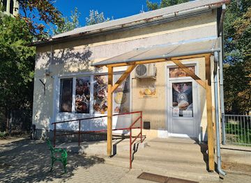 hungary/jaszsag/shop/kenyer-peksutemeny