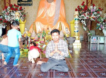 cambodia/pailin/shop/bou-choeun-jewellery-store