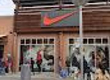 Nike Factory Store - Tulalip