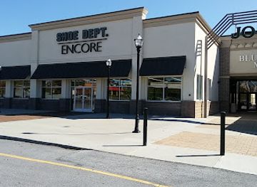 north-carolina/hendersonville/shop/blue-ridge-mall