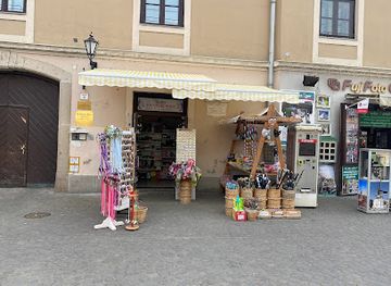 hungary/eger/shop/dobo-souvenir-shop
