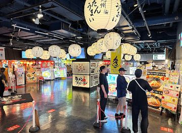 japan/kyushu/shop/canal-city-opa