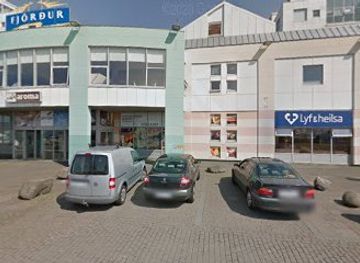 iceland/hafnarfjordur/shop/forever-fashion