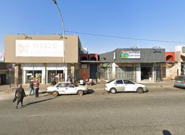 south-africa/east-london/shop/azzywear-retail-c-c