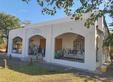 zambia/south-luangwa-national-park/shop/tribal-textiles