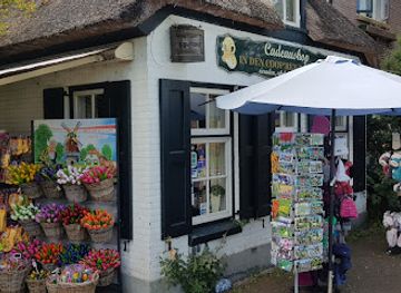 netherlands/giethoorn/shop/in-den-coopren-duikhelm