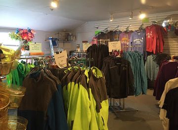 west-virginia/canaan-valley/shop/parkroad-gifts-more