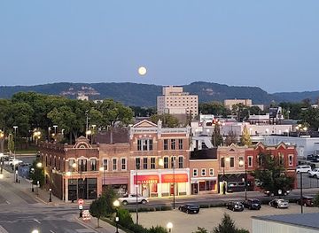 wisconsin/la-crosse/shop/pleasures-a-lover-s-boutique