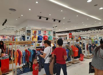 philippines/eastern-visayas/shop/robinsons-department-store-tacloban