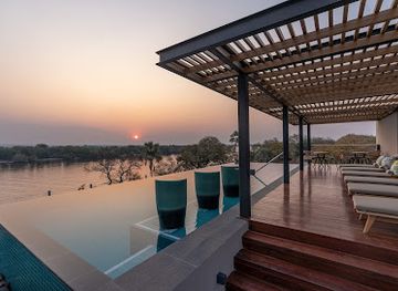 zambia/victoria-falls/shop/radisson-blu-mosi-oa-tunya-livingstone-resort