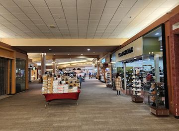 Columbia Mall