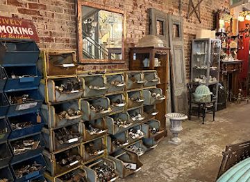 alabama/cullman/shop/southern-accents-architectural-antiques