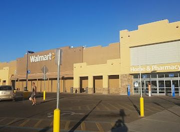 arizona/lake-powell/shop/walmart-supercenter
