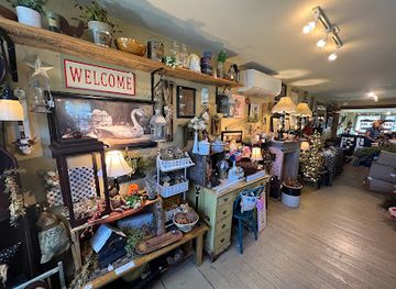 maine/the-highlands/shop/1890-primitives