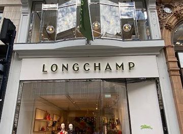 united-kingdom/windsor/shop/longchamp