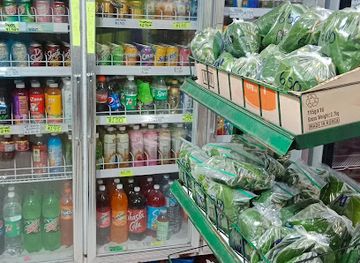 micronesia/yap/shop/leo-s-gift-shop