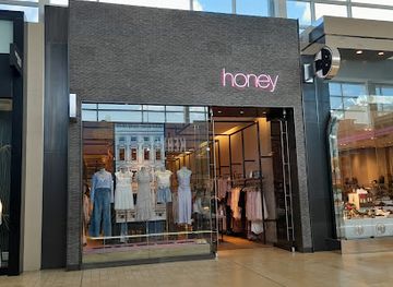 canada/golden-horseshoe/shop/honey