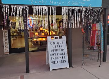 arizona/phoenix/shop/crystal-lattice-funky-market-gifts-scottsdale