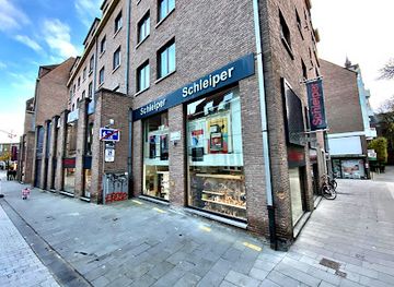 belgium/kortrijk/shop/schleiper-kortrijk