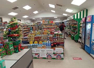 indonesia/papua/shop/fmx-minimarket-hidden-valley