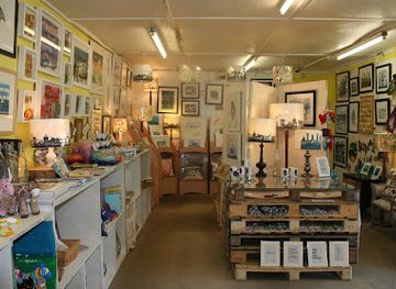 guernsey/forest/shop/iris-dora-studios