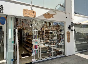 cyprus/protaras/shop/olive-wood-hand-made