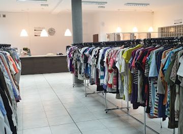 poland/leczyca-land/shop/tania-odziez