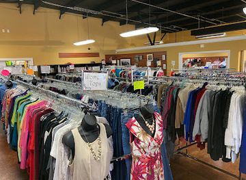 louisiana/houma/shop/cedar-chest-boutique