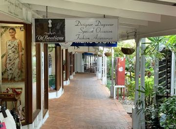 australia/port-douglas/shop/deboutique-on-macrossan