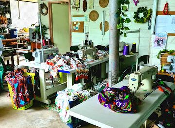 papua-new-guinea/buka/shop/maku-gifts